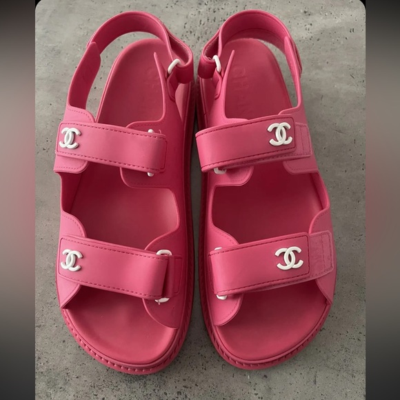Womens chanel dad slides - Picture 2 of 2